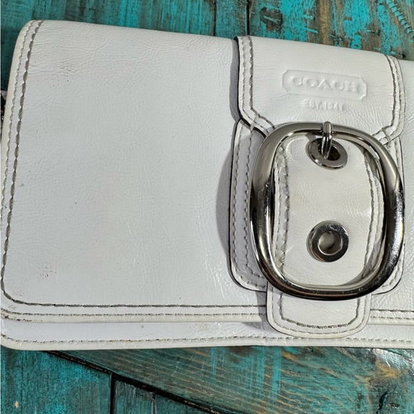 Coach White Patent Leather Clutch Wristlet Wallet - Picture 13 of 16